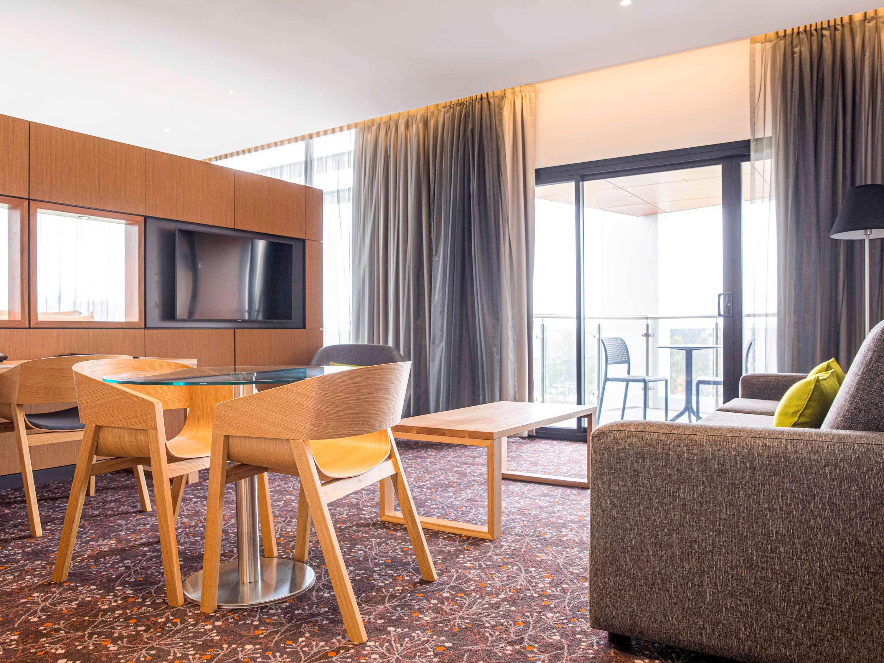 Mercure Sydney Liverpool Ngoại thất bức ảnh